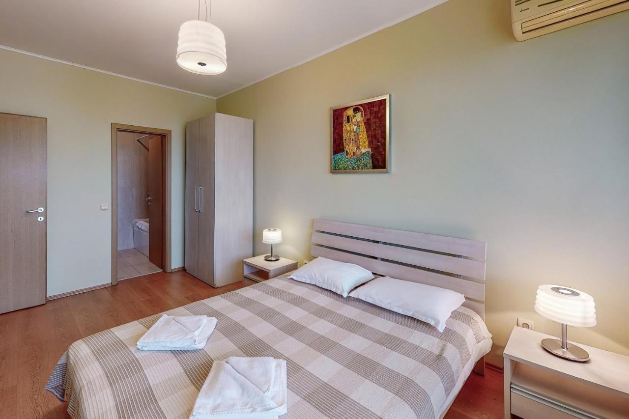 Lighthouse Luxe Estate Apart & Villas Balchik Exterior photo